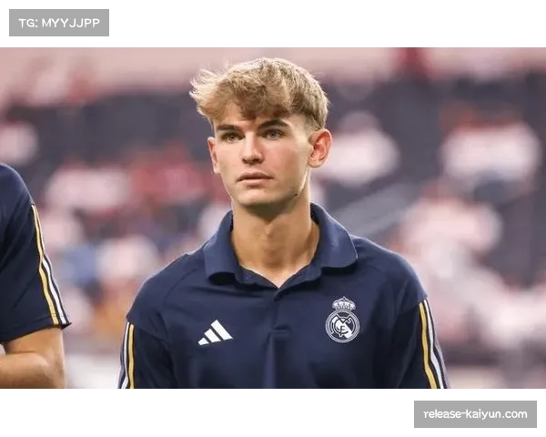 尼科帕斯再度当选意甲月最佳新星伊尔迪兹惜败屈居第二