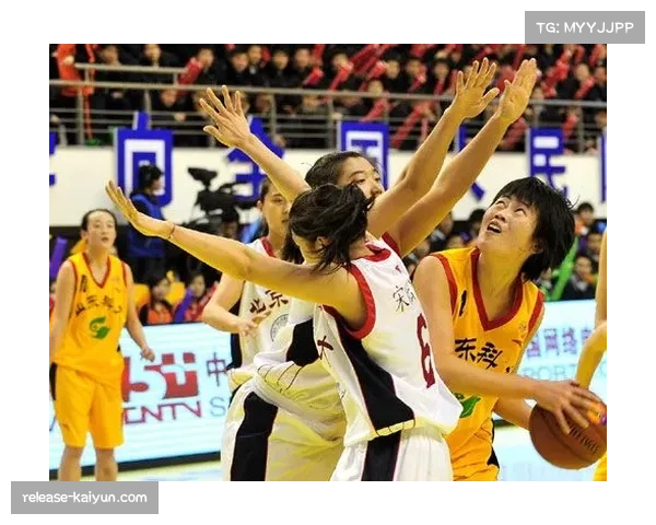 山东女篮防守体系分析 区域防守与协防补位效率