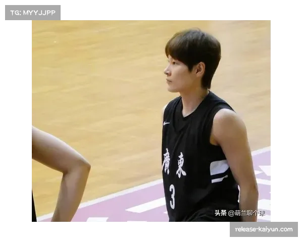 杨力维成长为广东后场核心 关键球能力与组织兼具